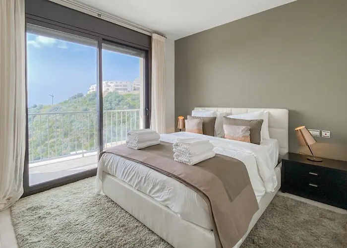 Samara 20 Luxury Gym Pools Panoramic Views Appartement