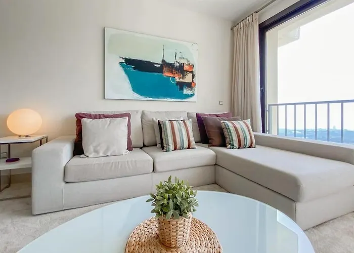 Samara 20 Luxury Gym Pools Panoramic Views