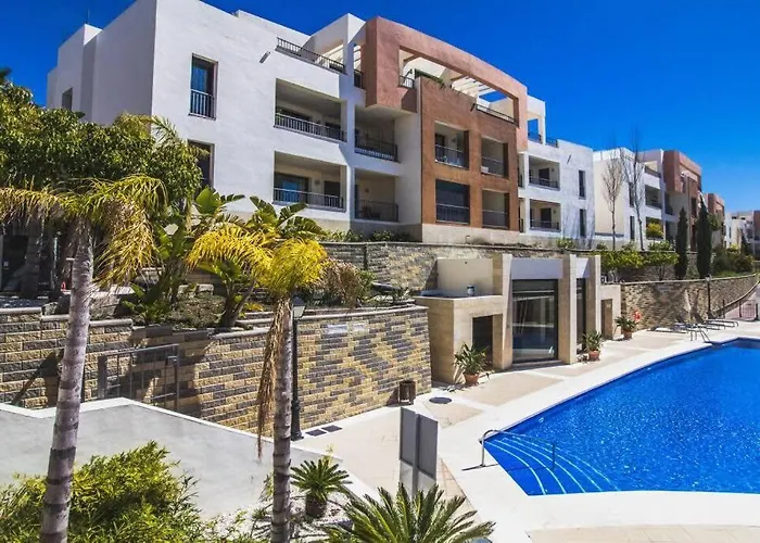 Samara 20 Luxury Gym Pools Panoramic Views *