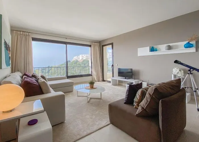 Samara 20 Luxury Gym Pools Panoramic Views