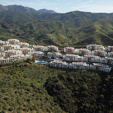 Samara 20 Luxury Gym Pools Panoramic Views *