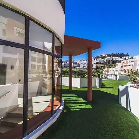 Samara 20 Luxury Gym Pools Panoramic Views Marbella